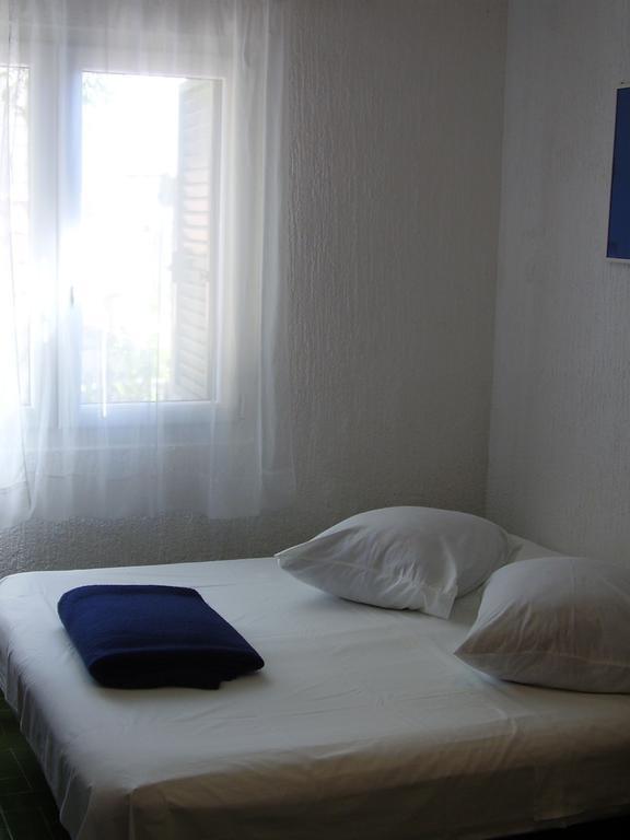 Petar Apartment Omis Room photo