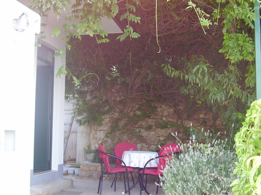 Petar Apartment Omis Room photo